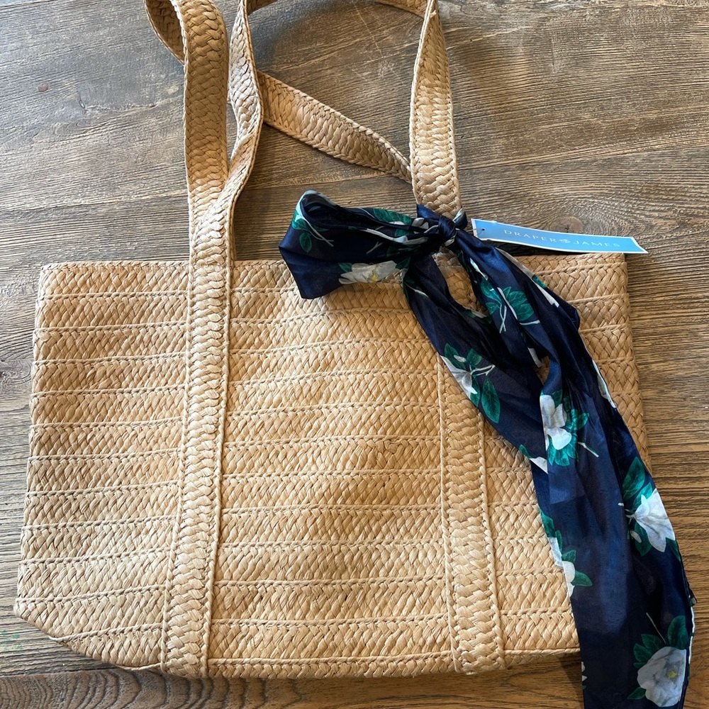 Women’s handbag